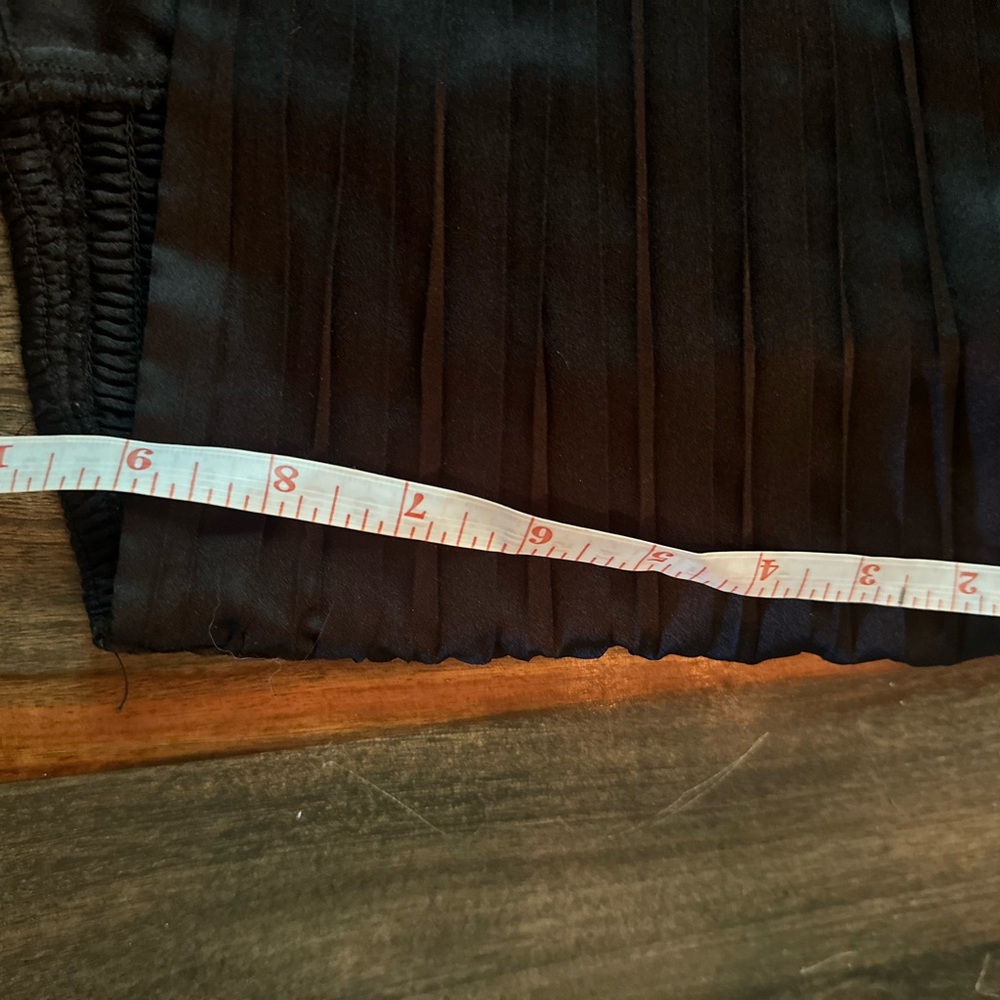 Abercrombie & Fitch Ruched Plunge Set Top - Picture 6 of 7